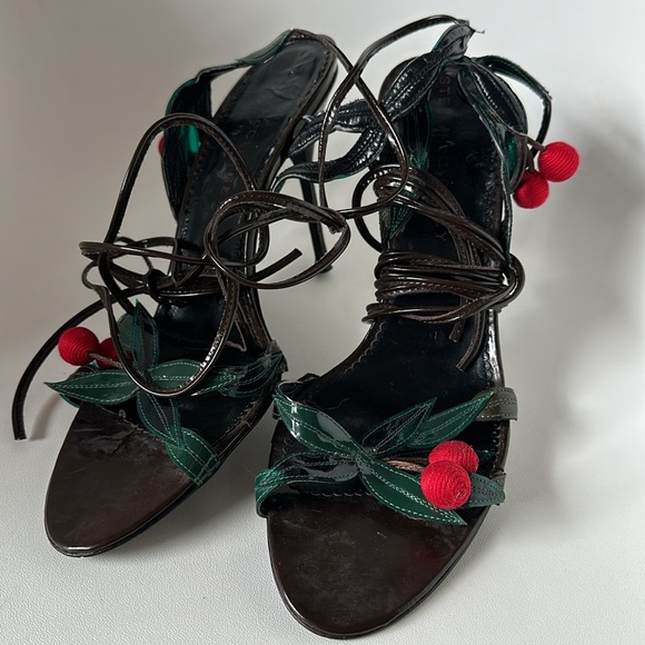 Stella McCartney Cherry Sandals 41 - Picture 2 of 8
